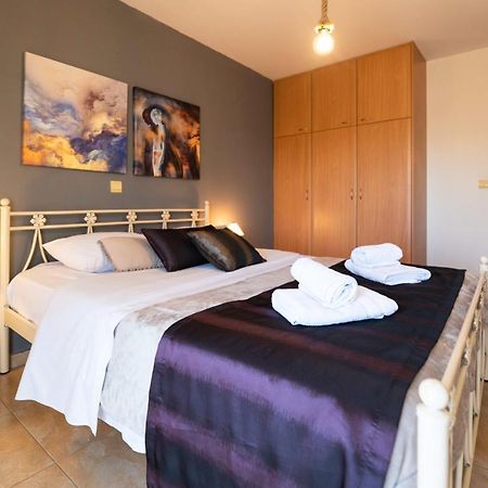 Eclectic Dot 2 Apartment Tesalonika Bagian luar foto